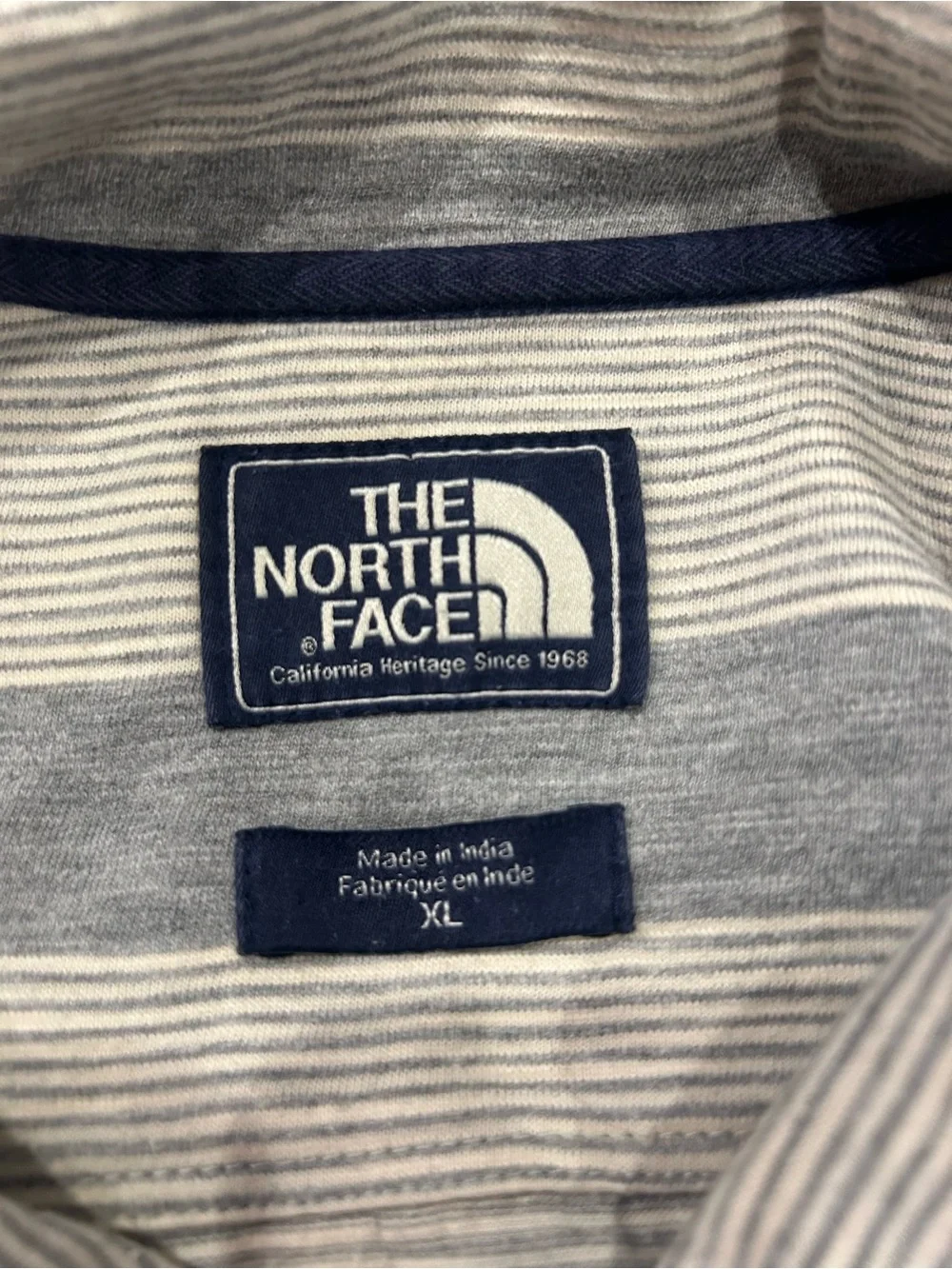The North Face Men's XL Gray Striped Polo Shirt Short Sleeve Pocket Cotton Blend